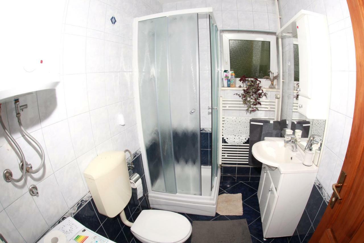 Apartman Malina Karlovac Exterior foto